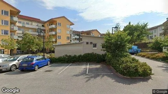 Lägenheter att hyra i Huddinge - Bild från Google Street View