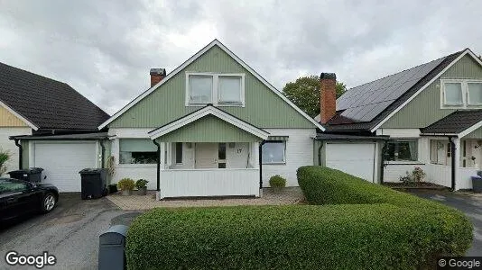 Lägenheter att hyra i Håbo - Bild från Google Street View