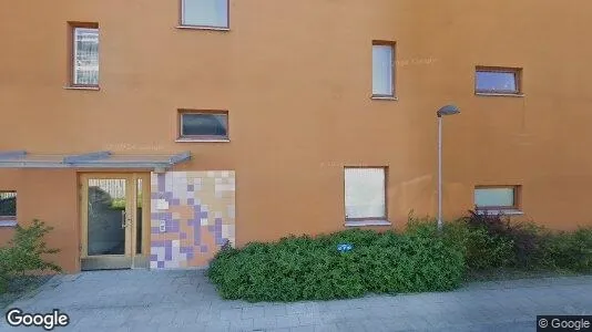 Lägenheter att hyra i Huddinge - Bild från Google Street View