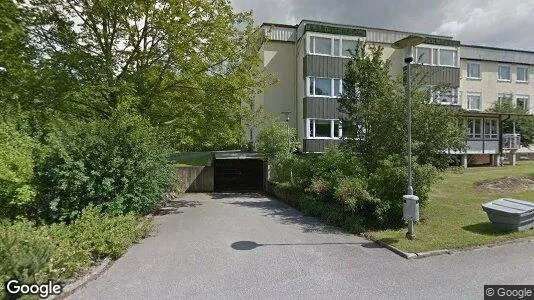 Lägenheter att hyra i Huddinge - Bild från Google Street View