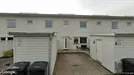 Lägenhet att hyra, Upplands-Bro, Bro, Blåviolstigen<span class="blurred street-number" onclick="ProcessAdRequest(3864720)"><span class="hint">Se väg-nr</span>[xxxxxxxx]</span><span class="hglt"> (endast byte)</span>