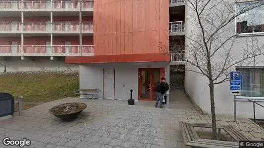 Lägenheter att hyra i Huddinge - Bild från Google Street View