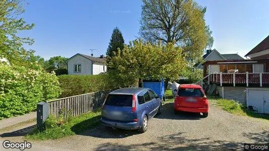 Lägenheter att hyra i Huddinge - Bild från Google Street View