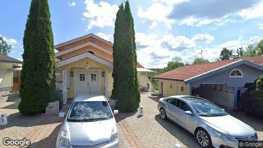 Lägenheter att hyra i Huddinge - Bild från Google Street View