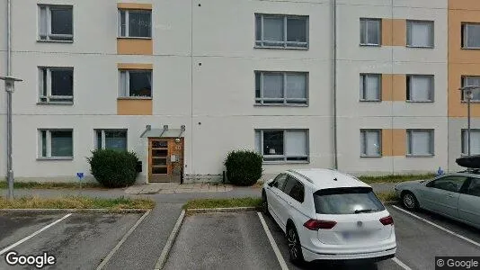 Lägenheter att hyra i Huddinge - Bild från Google Street View