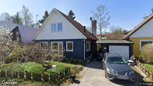 Lägenheter att hyra i Tyresö - Bild från Google Street View