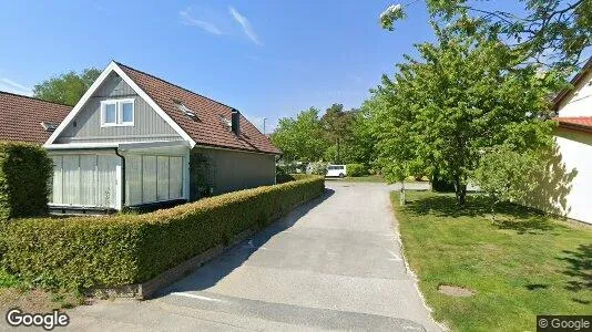 Lägenheter att hyra i Haninge - Bild från Google Street View