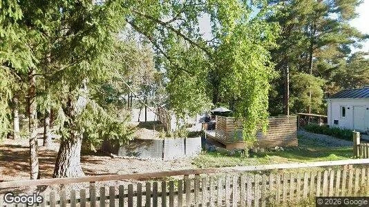 Lägenheter att hyra i Ekerö - Bild från Google Street View