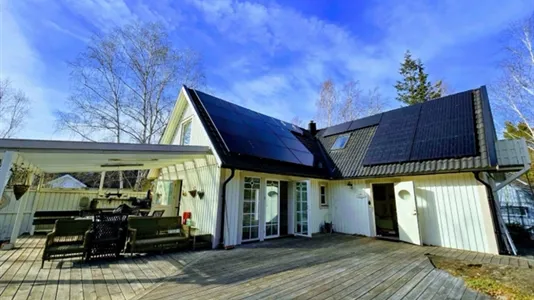 Hus i Värmdö - foto 1