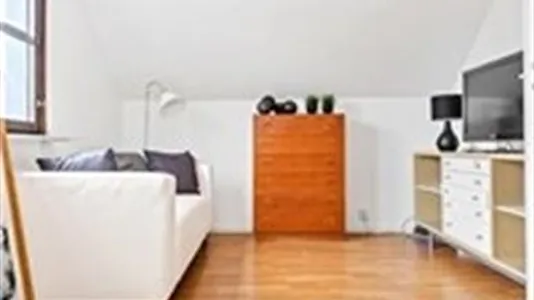 Hus i Österåker - foto 9