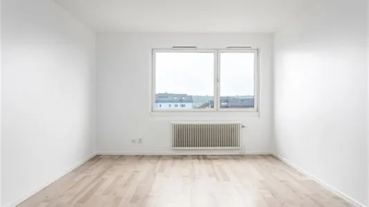 Lägenheter i Järfälla - foto 6