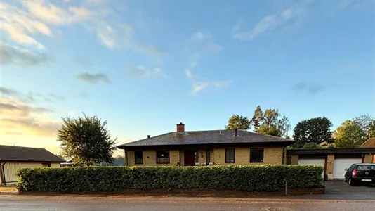 Hus i Hässleholm - foto 1