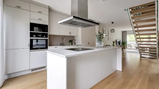 Hus i Nacka - foto 4