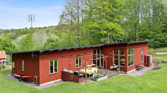 Hus i Lerum - foto 1