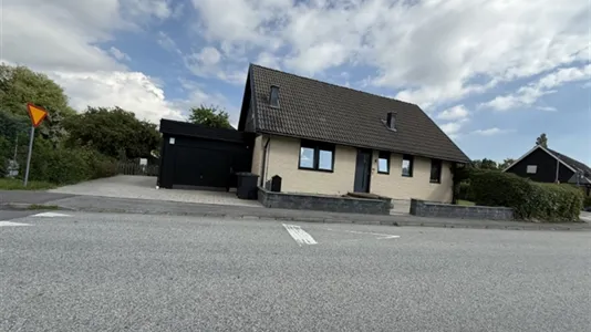 Hus i Fosie - foto 1