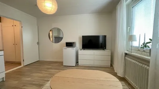 Lägenheter i Solna - foto 1