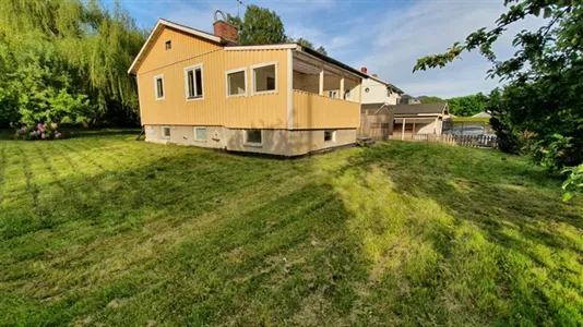 Hus i Håbo - foto 1