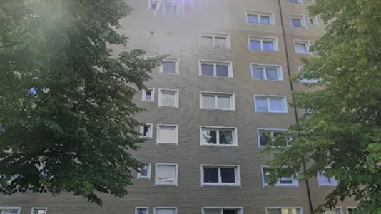 Lägenheter i Botkyrka - foto 1