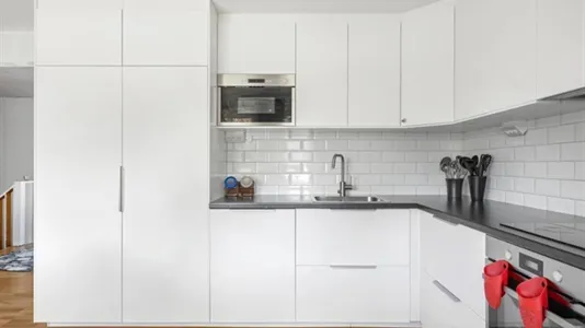 Hus i Botkyrka - foto 3