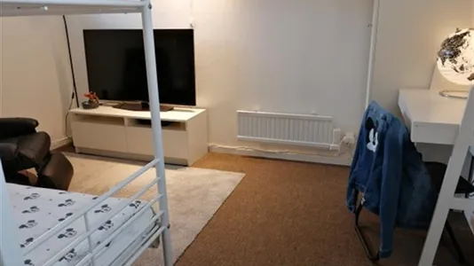 Lägenheter i Sollentuna - foto 2