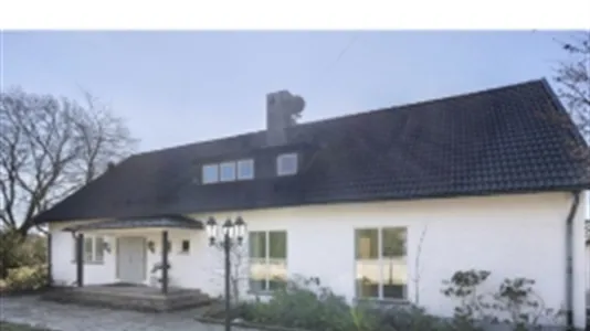 Hus i Danderyd - foto 4