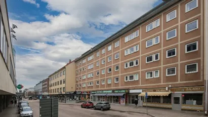 Västerås - 1rok - 5mån - 6.925kr/mån