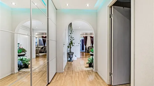 Hus i Botkyrka - foto 6