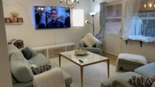 Hus i Botkyrka - foto 2