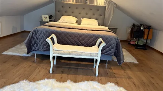 Hus i Botkyrka - foto 3