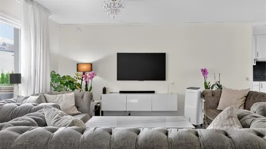 Hus i Södertälje - foto 13