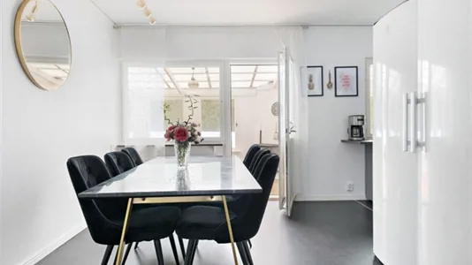 Hus i Osby - foto 1