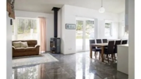 Hus i Huddinge - foto 1