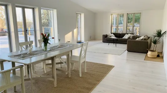 Hus i Österåker - foto 12