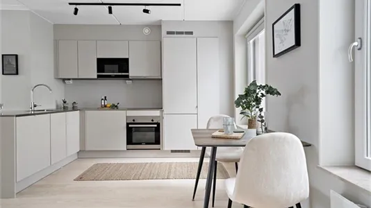 Lägenheter i Solna - foto 1