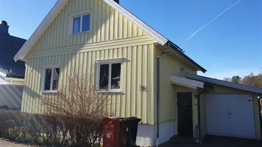 Hus i Lundby - foto 1