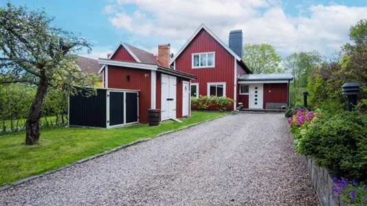 Hus i Gävle - foto 1