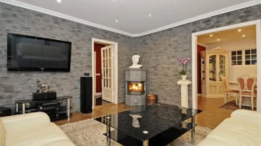 Hus i Haninge - foto 1