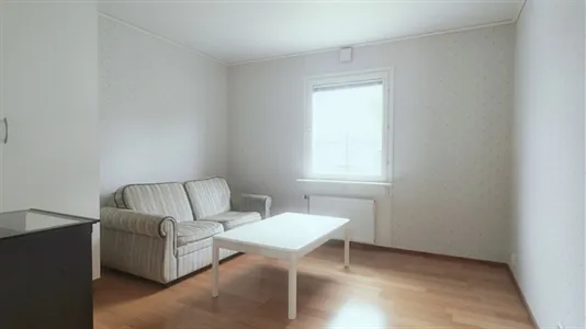 Hus i Botkyrka - foto 1