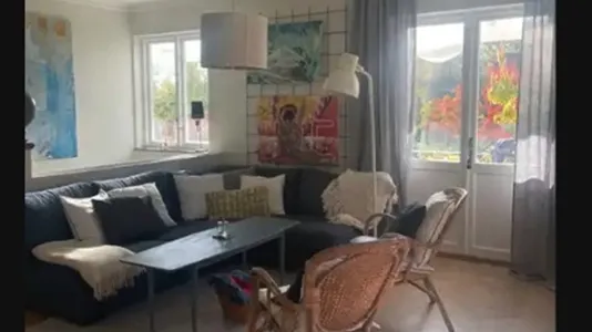 Hus i Täby - foto 3