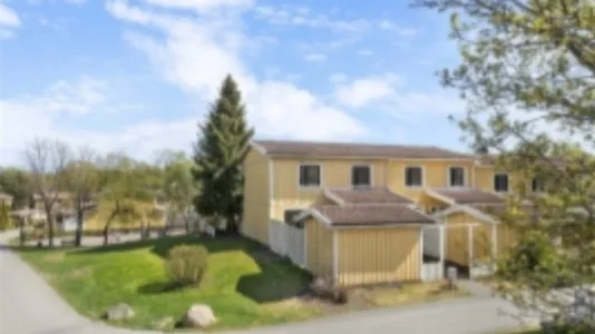 Hus i Botkyrka - foto 1
