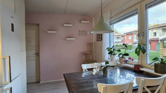 Lägenheter i Botkyrka - foto 2