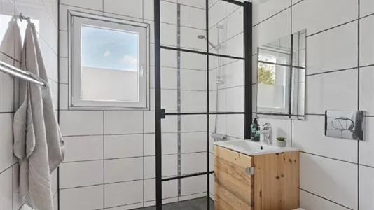 Hus i Järfälla - foto 7