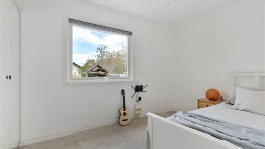 Hus i Järfälla - foto 11