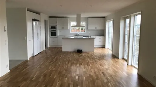 Hus i Höganäs - foto 13