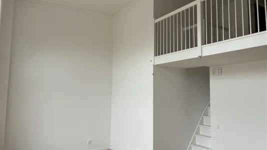 Lägenheter i Huddinge - foto 1