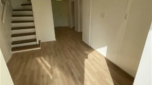 Hus i Huddinge - foto 1