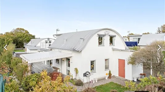Hus i Kungsbacka - foto 1