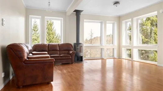 Hus i Botkyrka - foto 3