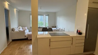 Radhus uthyres  i  Solna