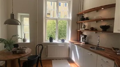 Uppsala - 1rok - 3mån - 8.625kr/mån